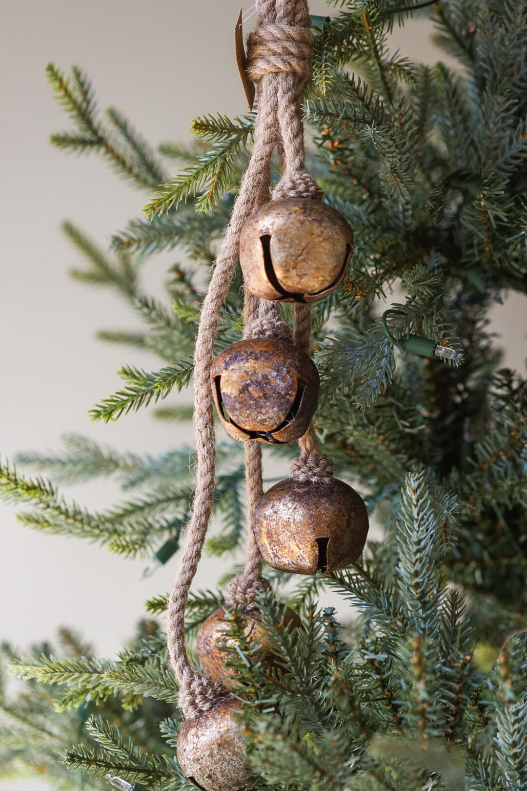 Iron Jingle Bell Jute Cord Ornament