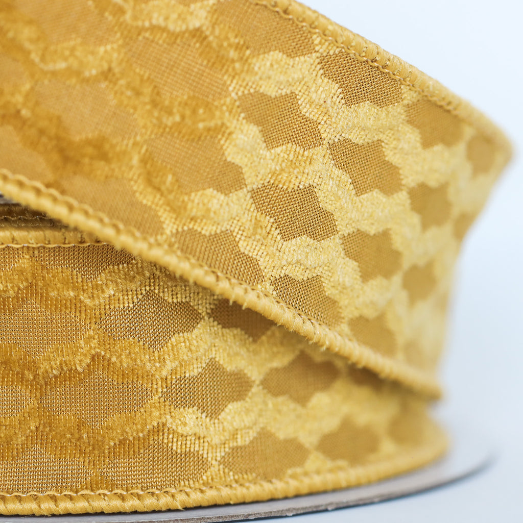 Corbel Antique Gold Ribbon