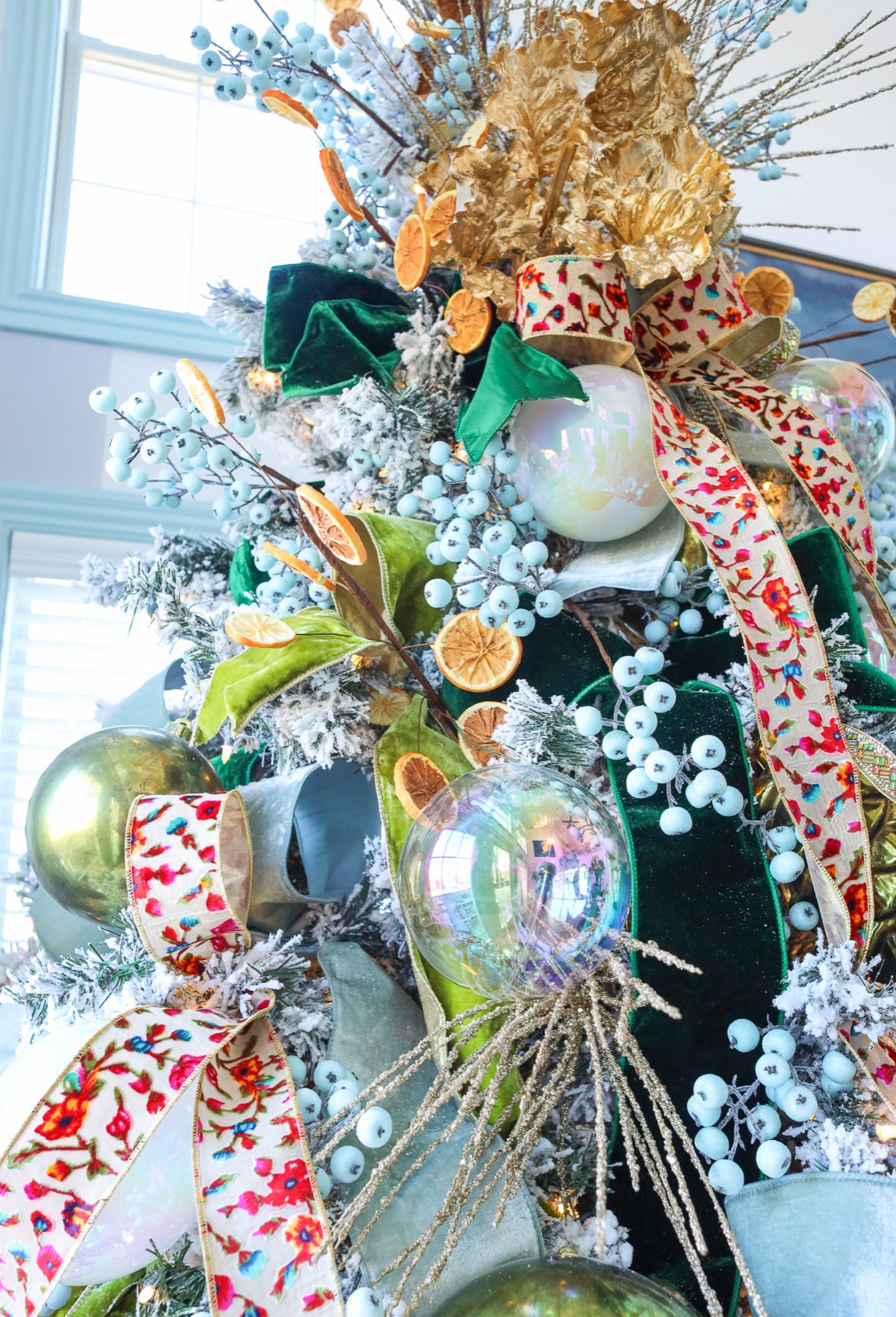 Emerald Green Velvet with Green Satin Back Ribbon
